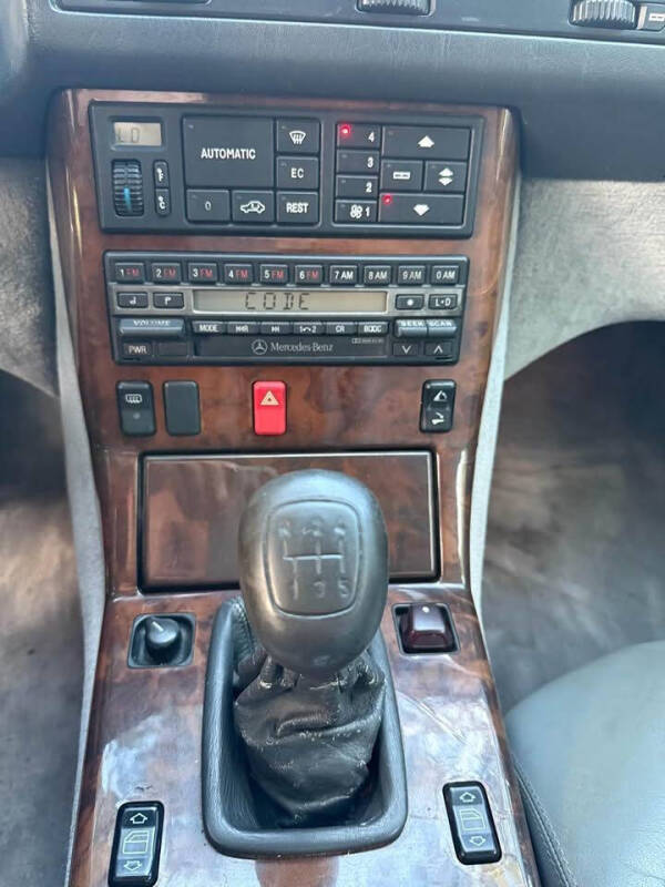 1993 Mercedes-Benz 300-Class 300 SL