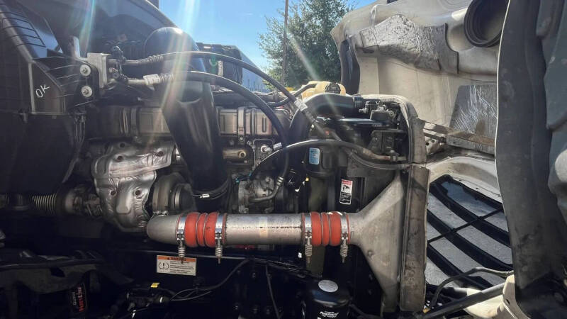 2021 Freightliner Cascadia