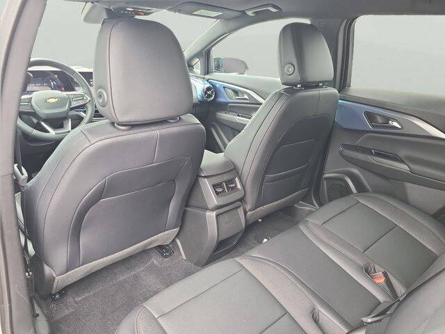 2026 Chevrolet Equinox EV LT 2