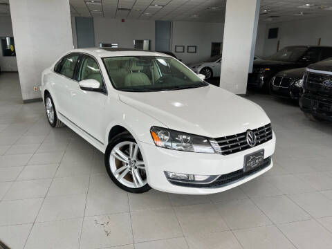 2014 Volkswagen Passat for sale at Auto Mall of Springfield in Springfield IL