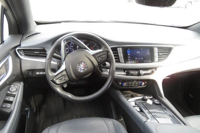 2023 Buick Enclave Premium