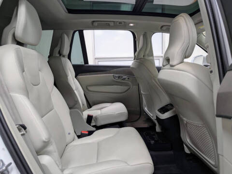 2024 Volvo XC90 B6 Plus Bright Theme 6P