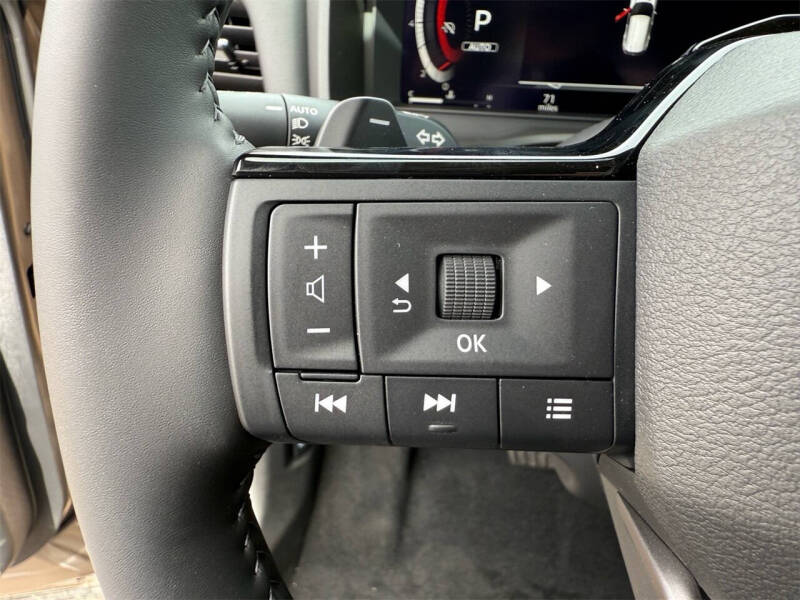 2025 Nissan Rogue SL