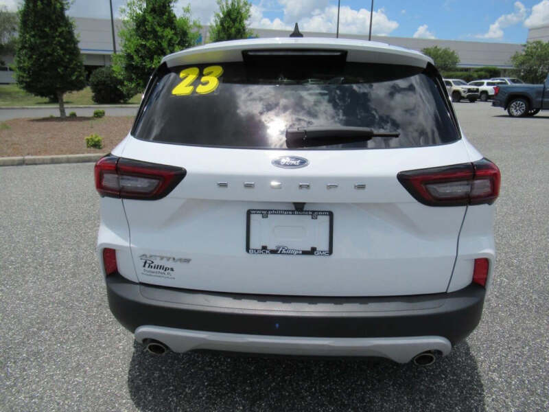 2023 Ford Escape Active