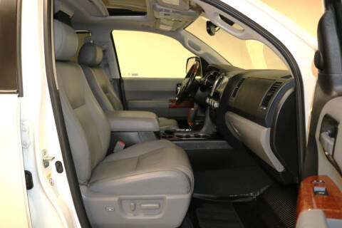 2020 Toyota Sequoia Platinum