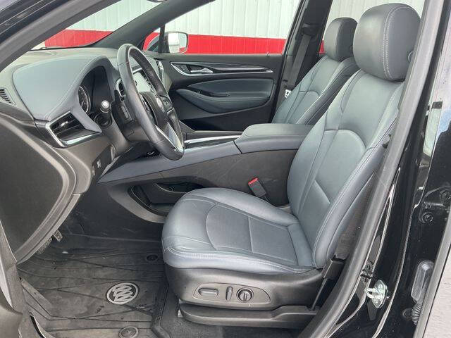 2022 Buick Enclave Essence