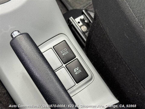 2014 Toyota Prius c Three