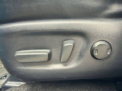 2017 Toyota RAV4 Hybrid Limited