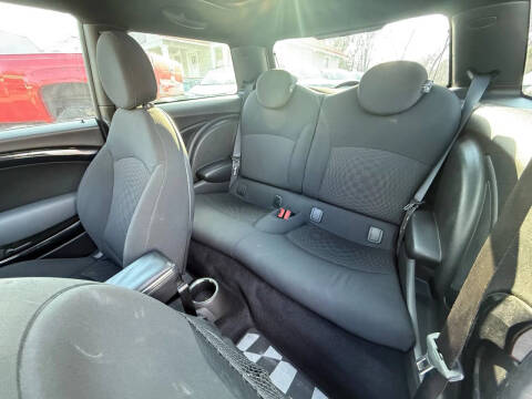 2009 MINI Cooper John Cooper Works