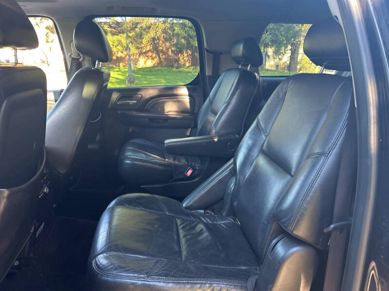 2010 Cadillac Escalade ESV Premium
