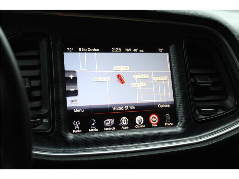 2015 Dodge Challenger SXT Plus