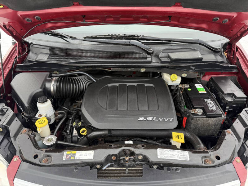 2013 Chrysler Town and Country Touring