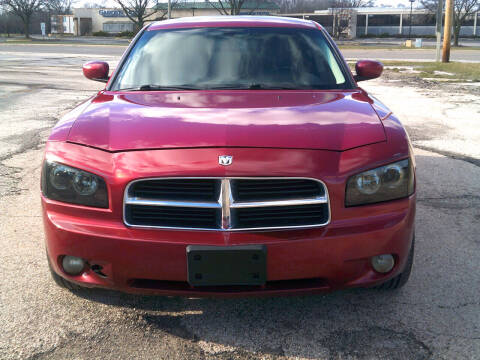 2010 Dodge Charger for sale at Clancys Auto Sales in South Beloit IL