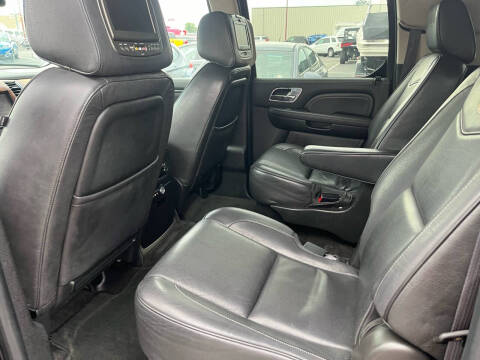 2014 Cadillac Escalade ESV Platinum