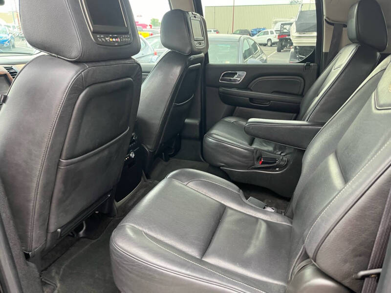 2014 Cadillac Escalade ESV Platinum