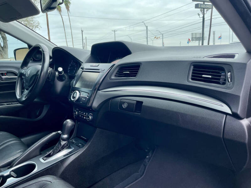 2020 Acura ILX w/Tech