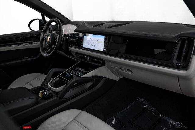 2026 Porsche Cayenne