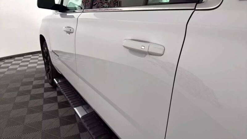 2020 Chevrolet Suburban LT