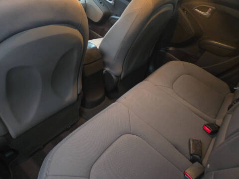 2012 Hyundai Tucson GL