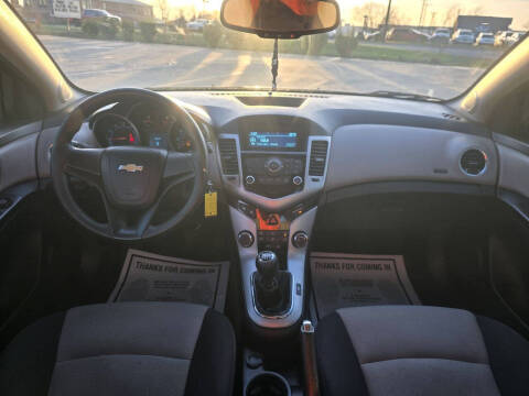 2012 Chevrolet Cruze LS