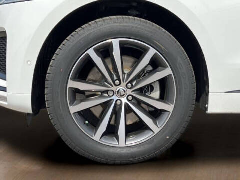 2026 Jaguar F-PACE P250 R-Dynamic S