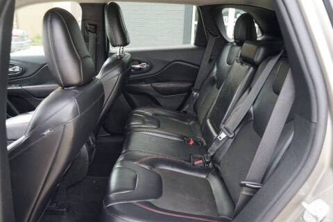 2020 Jeep Cherokee Trailhawk