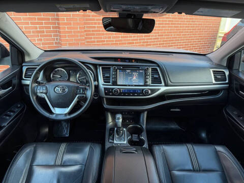 2017 Toyota Highlander