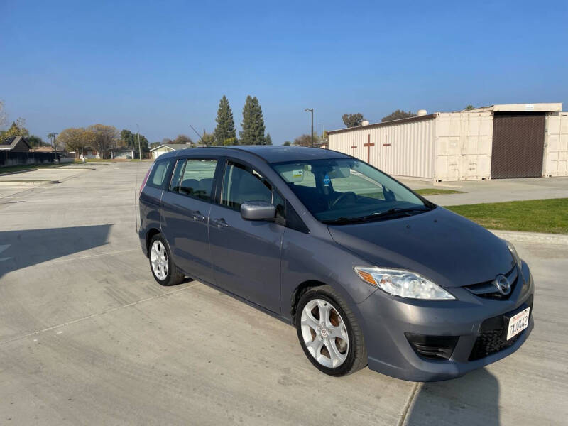 2010 Mazda MAZDA5 for sale at PERRYDEAN AERO AUTO SALES in Sanger CA