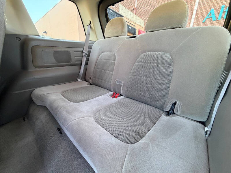 2005 Ford Explorer XLT