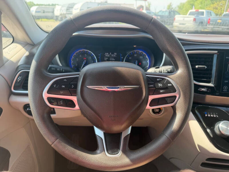 2017 Chrysler Pacifica Touring