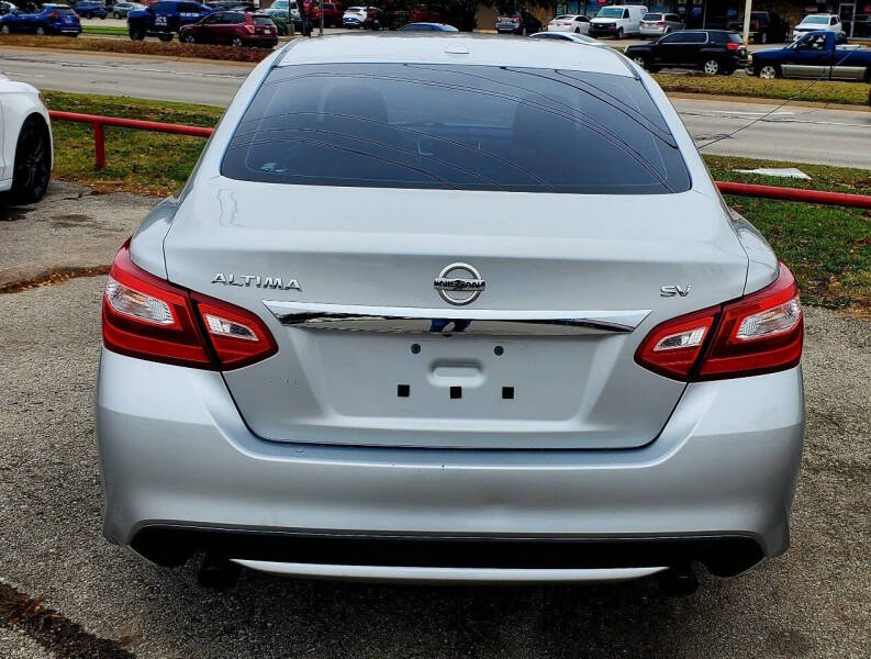 2017 Nissan Altima 2.5 SR