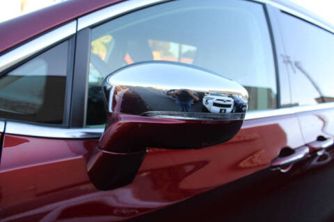 2017 Chrysler Pacifica Hybrid Platinum