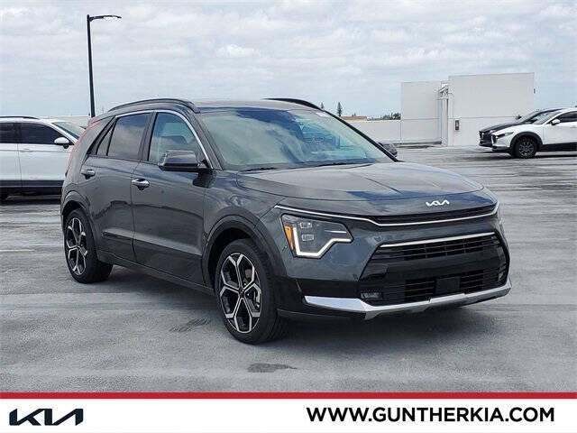 2025 Kia Niro SX Touring