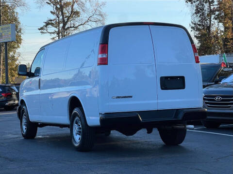 2021 Chevrolet Express 2500