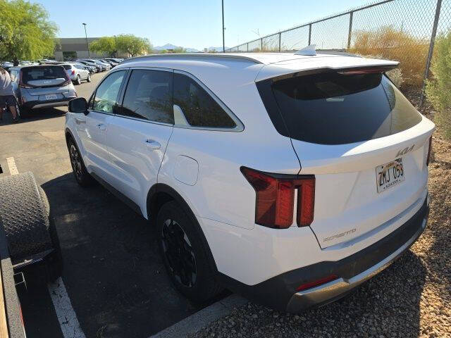 2024 Kia Sorento S