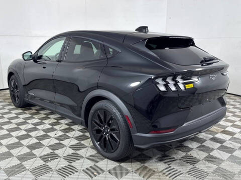 2025 Ford Mustang Mach-E Select