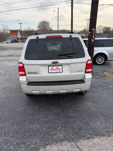 2009 Ford Escape XLT