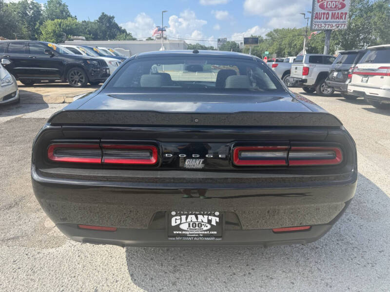 2019 Dodge Challenger SXT