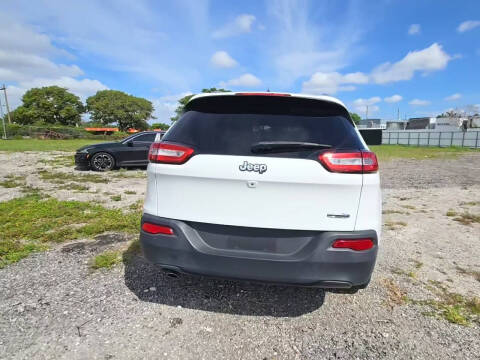 2017 Jeep Cherokee Latitude