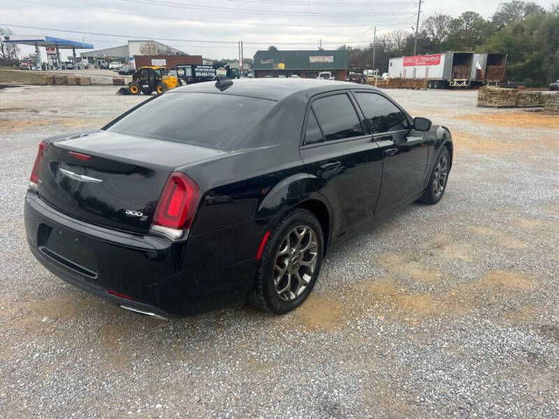 2016 Chrysler 300