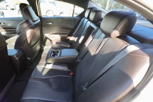 2019 Acura ILX w/Tech w/A-SPEC