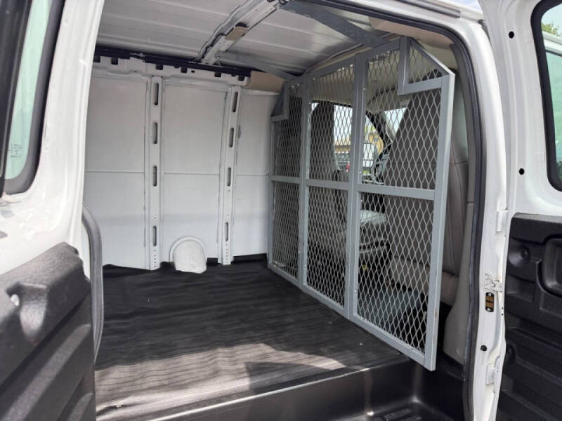 2018 Chevrolet Express 2500