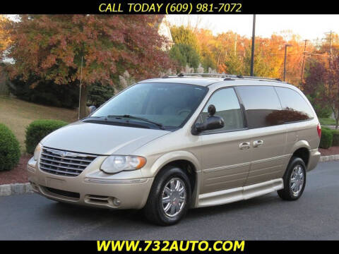 2006 Chrysler Town and Country for sale at Absolute Auto Solutions in Hamilton NJ