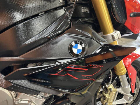 2019 BMW S 1000 R