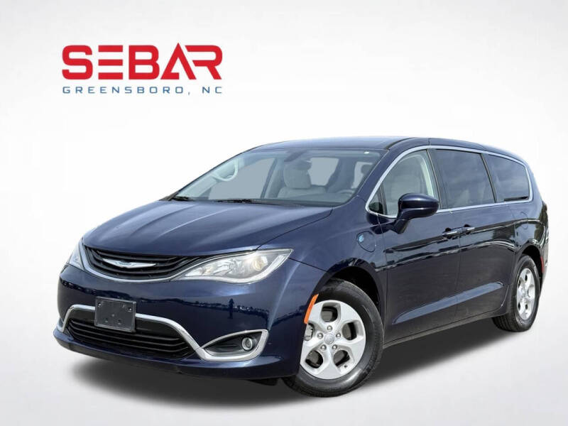 2018 Chrysler Pacifica Hybrid Touring Plus