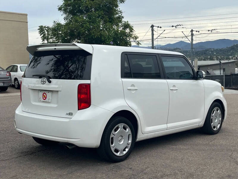 2008 Scion xB