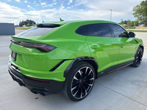 2024 Lamborghini Urus S