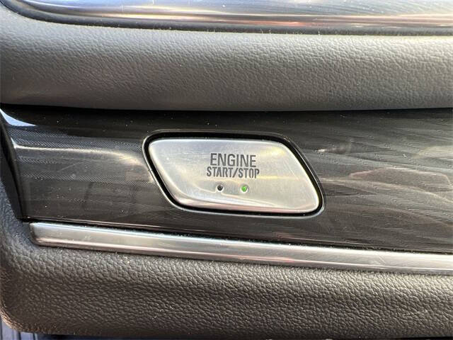 2022 Buick Enclave Essence