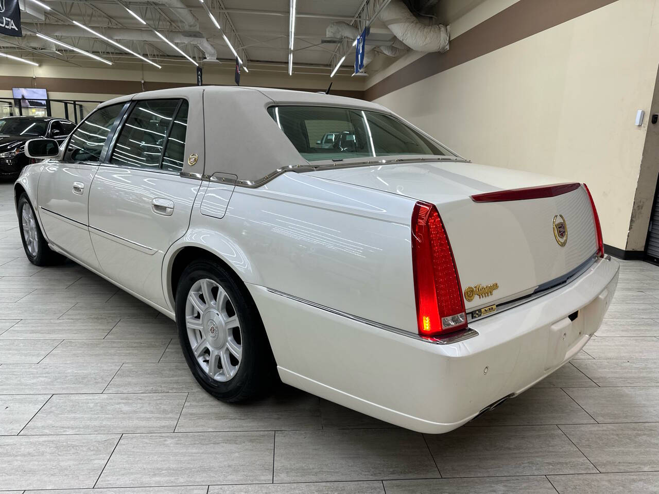 2008 Cadillac DTS for sale at DFW Auto & Services Inc in Fort Worth, TX