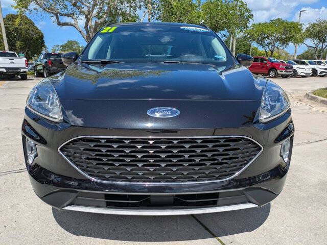 2021 Ford Escape SEL